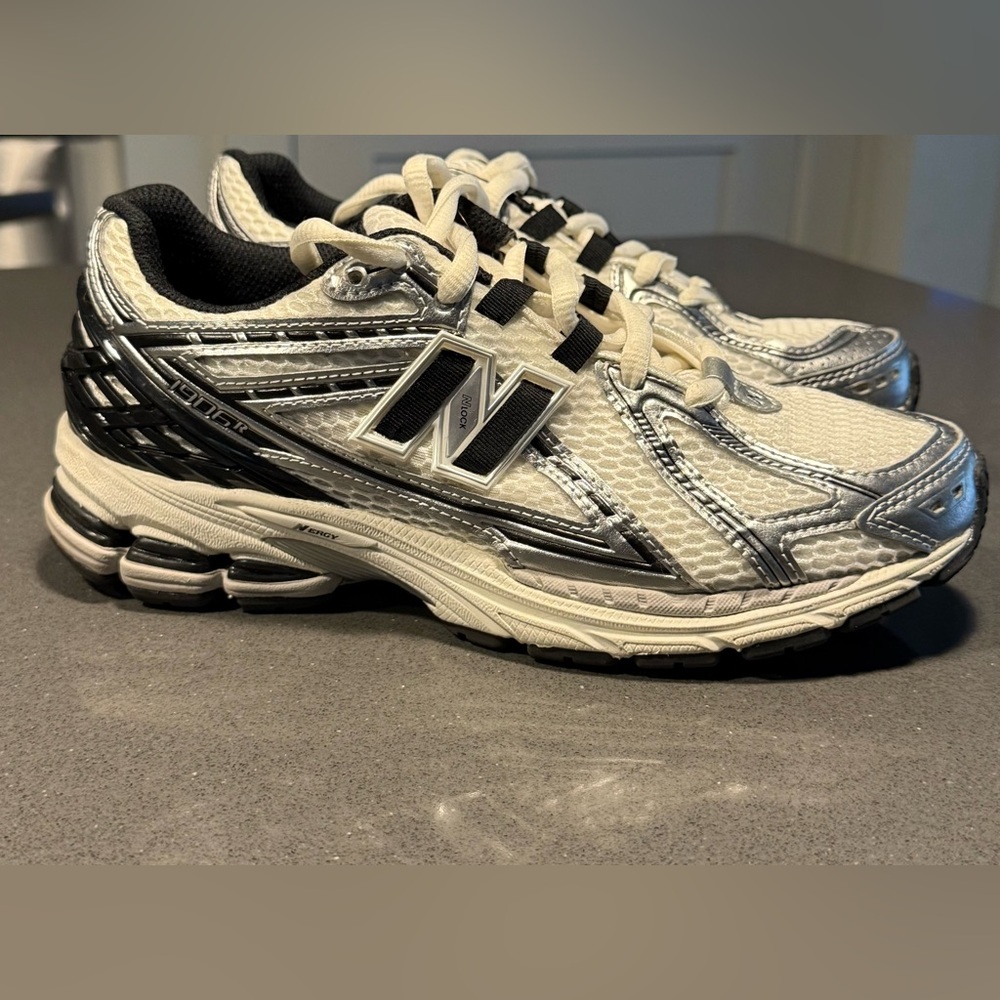 New Balance Athletic Shoes in Silver and Black